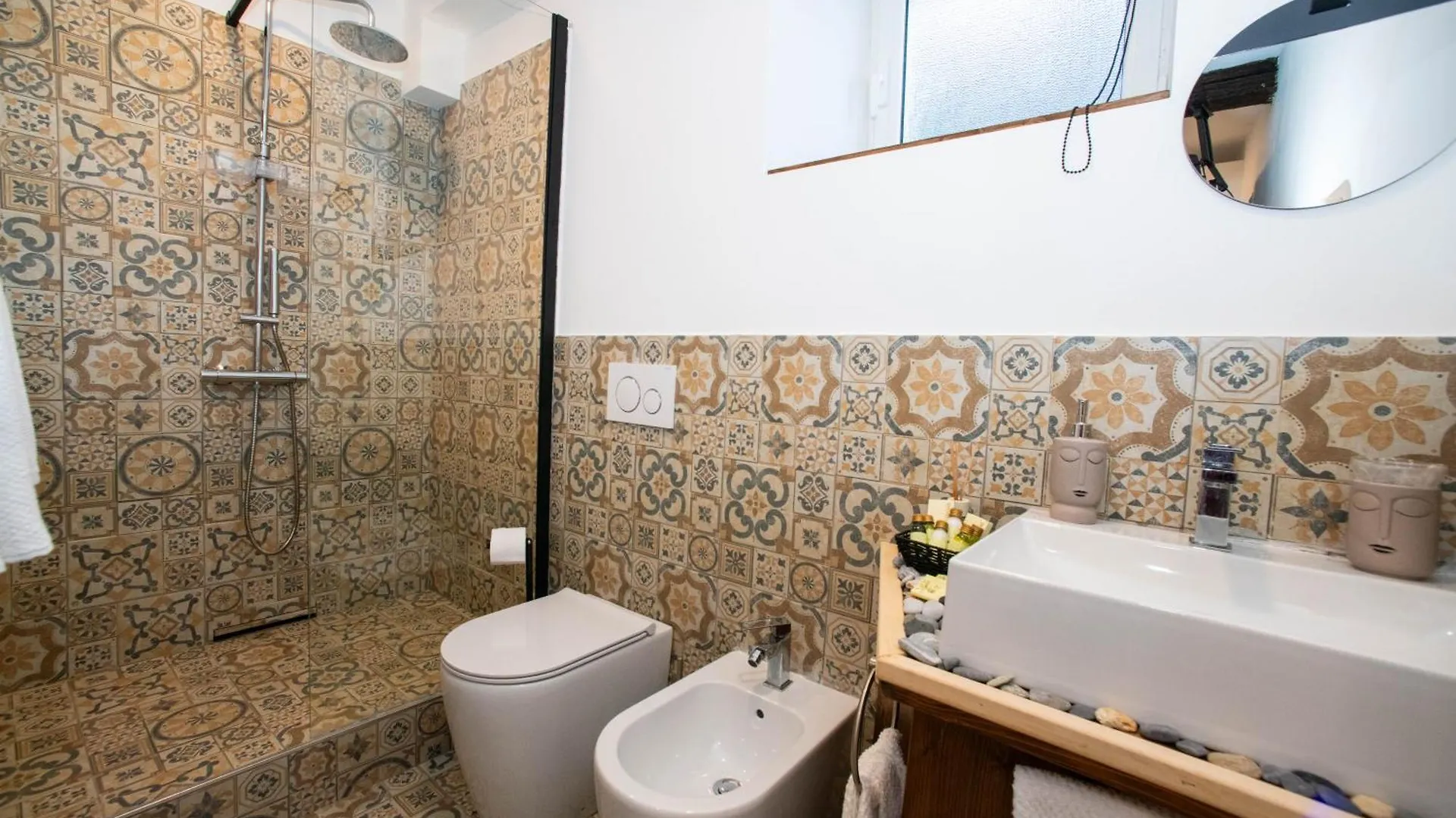 Holiday home Podere Maletto - Appartamento Con Piscina Interna Riscaldata Savona