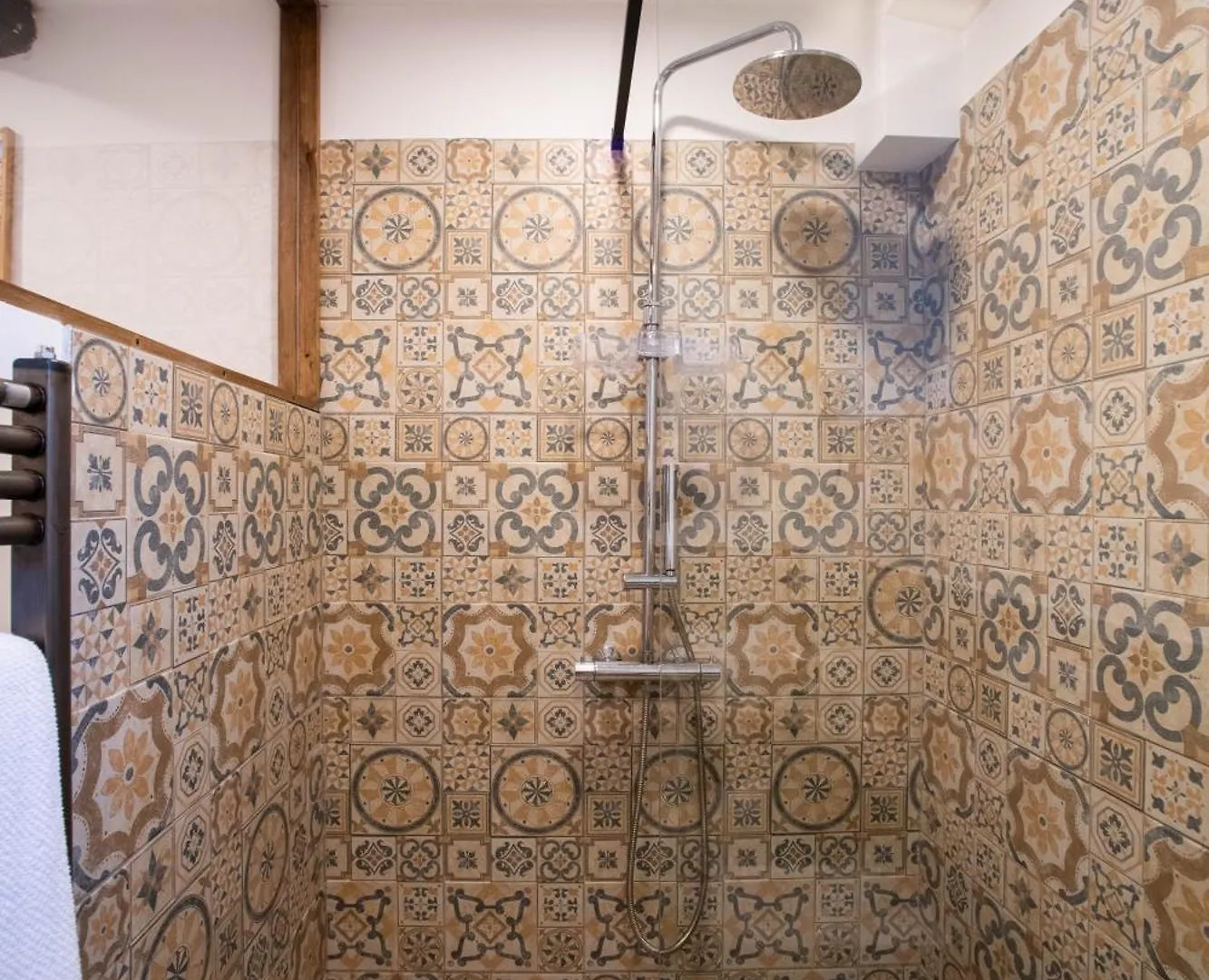 Podere Maletto - Appartamento Con Piscina Interna Riscaldata サヴォーナ 0*,  イタリア